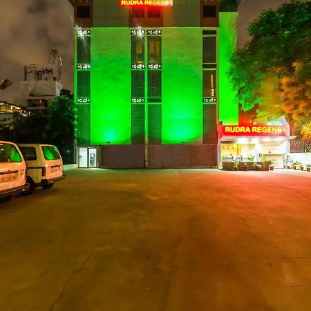 Hotel Rudra Regency Ахмедабад Экстерьер фото